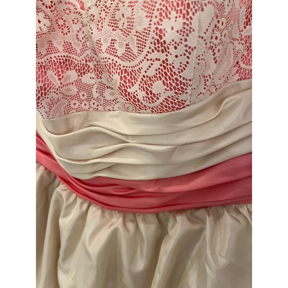 Betsey Johnson Evening Pink Ivory lace Cupcake Mini Dress Size 2 Strapless  EUC - Picture 5 of 11